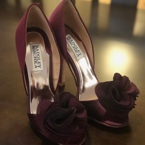 Badgley Mischka Amber Platform Flower Pumps